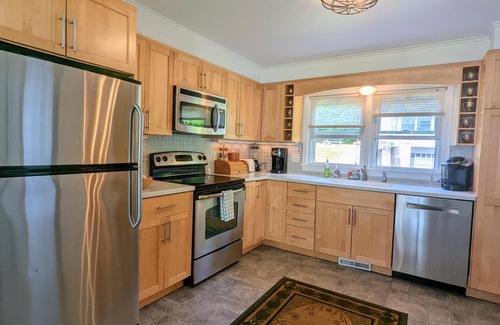 Franklin Casa | Lakefront Prescription on Webster Lake!