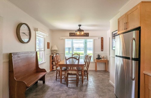 Franklin Casa | Lakefront Prescription on Webster Lake!