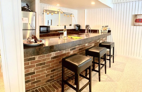 Hendersonville Apartamento | Casa frente al lago con juguetes y jacuzzi cerca de Nashville