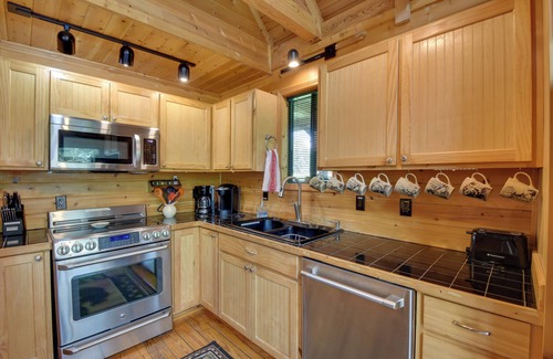 Six Mile Cabina | Lakefront Six Mile Vacation Rental w/ Dock