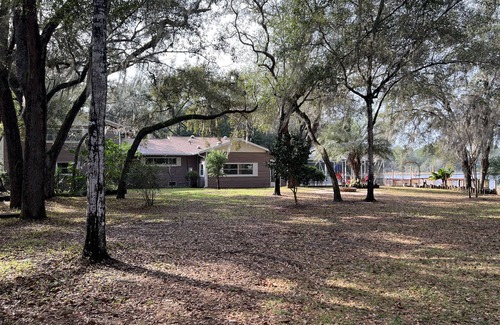 Silver Springs Casa | Lakefront Vacation home in Ocala National Forest