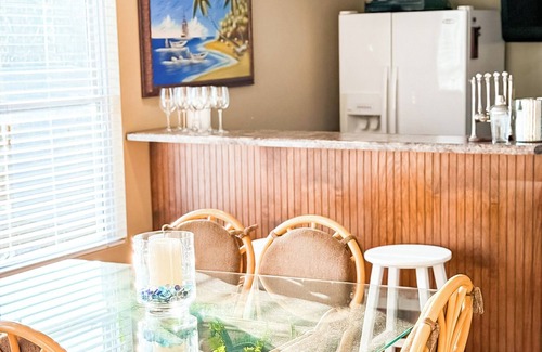 Camdenton Casa | Lakeftont 4BD/3BA/Grill/Decks/Quiet Cove-12PP