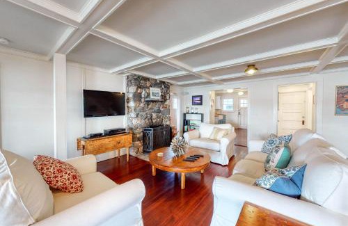 Monmouth Casa | Lakeshore Living
