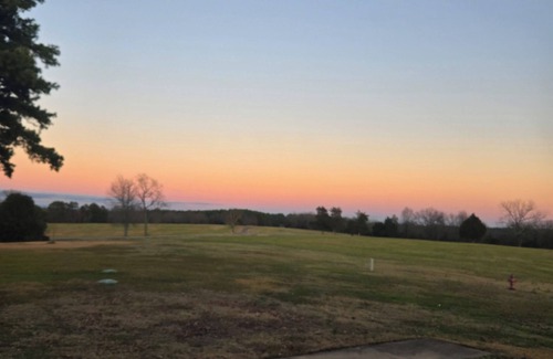 Hattieville Cabina | lakeside 3: Charming 2-bedroom cabin with AC and WiFi in peaceful Solgohachia