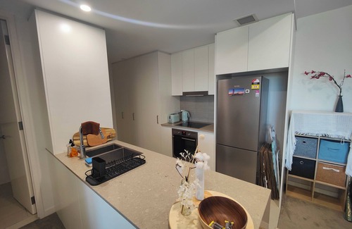 Kingston Apartamento | Lakeside apartment, walking distance to foreshore