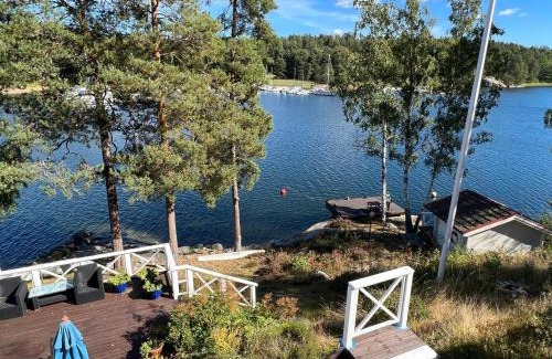Skalsmara Casa | Lakeside Cabin with Panoramic Views