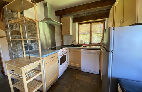 Callington Cabaña | Cabaña junto al lago: vistas tranquilas al agua, pesca gratuita y membresía en un club de salud