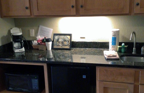 Three Lakes Condominio | Lakeside Escape: 2BR + Loft Condo at Northernaire Resort