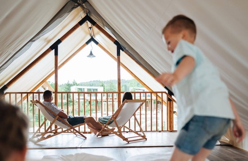 Sankt Michael bei Bleiburg Alquiler De RV | Lakeside Family Tent - Lakeside Petzen Glamping