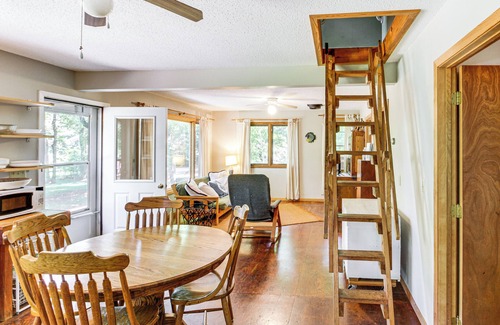Clitherall Cabina | Lakeside Getaway w/ Dock: West Battle Lake Cabin