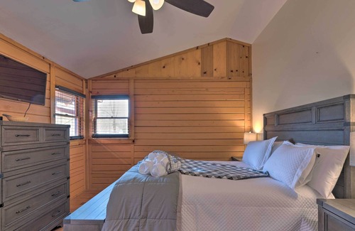 Conyers Cabina | ¡NUEVO! Lakeside Group Retreat con playa privada y muelle