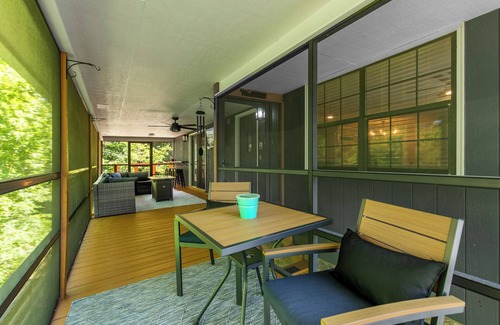 Dandridge Casa | Lakeside Paradise Escape/Jet Ski & Kayak Adventure