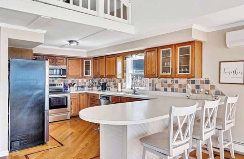 Saratoga Springs Casa | Lakeside Retreat on Saratoga Lake