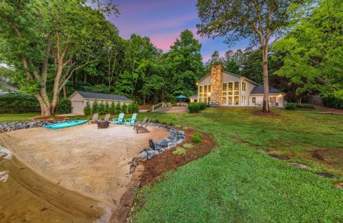 Mayhew Casa | Lakeside Story