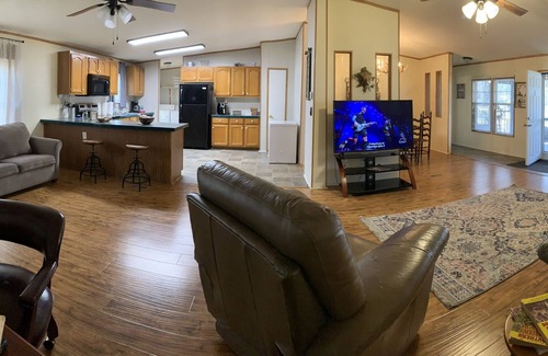 Wynnburg Cabina | Lakeside View Lodge overlooking beautiful Reelfoot Lake