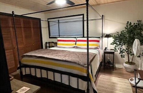 Fairfield Bay Casa | Lakeview House