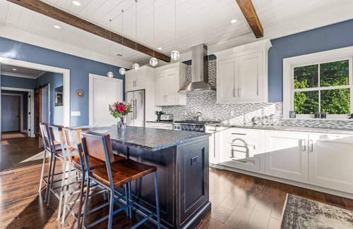 Bolton Landing Casa | Lakeview Point