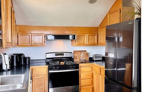 Kelseyville Casa | Lakeview Spacious Escape with Scenic Decks