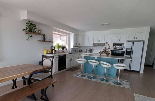 Central Okanagan Casa | Lakeview - Winery Mountainview Beach Hiking trail