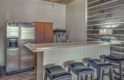 Blairsville Casa | Lakin' Memories - Lakefront | Dock | Pet Friendly | Pool Table | Fire Pit