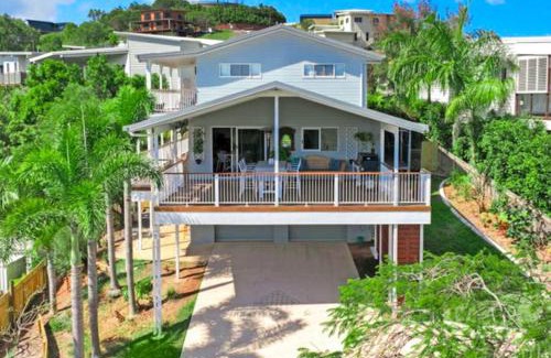 Lammermoor Casa | Lammermoor Lodge Holiday Home Yeppoon