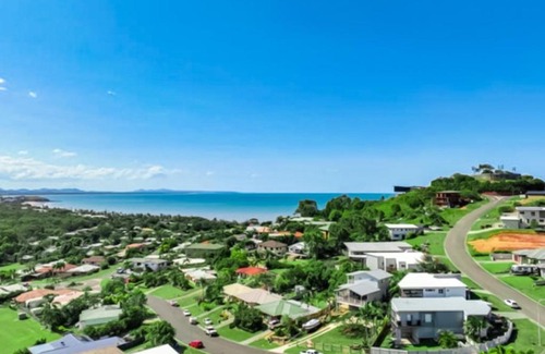 Lammermoor Casa | Lammermoor Lodge Holiday Home Yeppoon