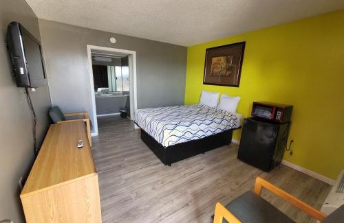 Independence Hotel | Lamplighter Inn Independence