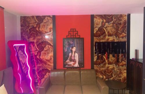 Binh Chanh Hotel | Lan Quế Phường Hotel