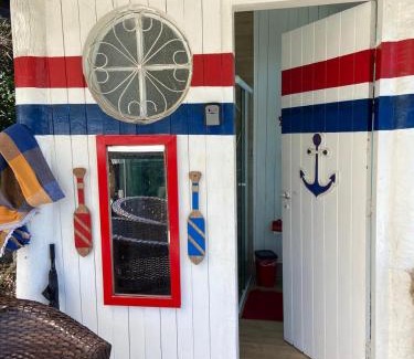 Bueno Brandao Alquiler De Eote | Lancha Pérola Negra - Vila Mágica