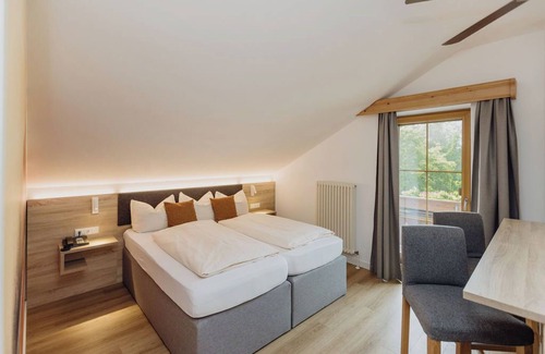 Sankt Heinrich Hotel | Landgasthof Hotel Schöntag & Steak House