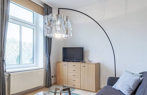 Muritz Apartamento | Landgravine - Landgravine with balcony and park view