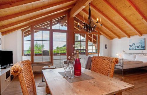Wiederhofen Apartamento | Landhaus Exklusive Appartement