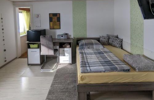 Friesau Casa | Landhaus "Kühler Morgen", Appartement mit Teeküche & Bad