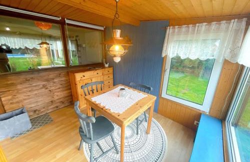 Hohenbollentin Casa | Landhaus mit Pool, Bungalow in der Natur