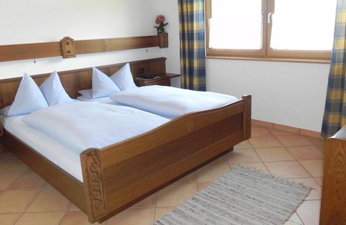 Neumagen-Dhron Cama Y Desayuno | Landhaus Mosel / Haus Berghof - Apartment Violets