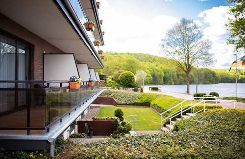 Malente Apartamento | Landhuus Dieksee Ferienwohnungen für Unvergessliche Momente am Seeufer