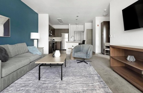 Paw Creek Apartamento | Landing | Amazing 1BD, Clubhouse, Game Room