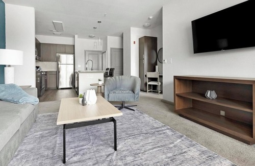 Paw Creek Apartamento | Landing | Amazing 1BD, Clubhouse, Game Room