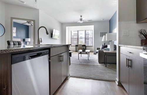 Paw Creek Apartamento | Landing | Amazing 1BD, Clubhouse, Game Room