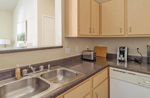 Southbelt/Ellington Apartamento | Landing | Amazing 1BD, Clubhouse, Pool