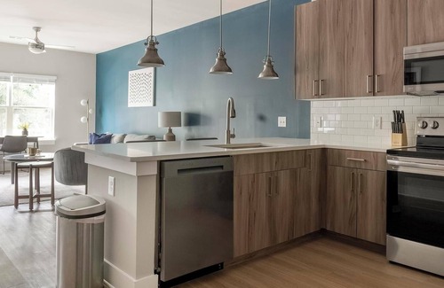 Town Center Apartamento | Landing | Amazing 1BD, Gym, Pool