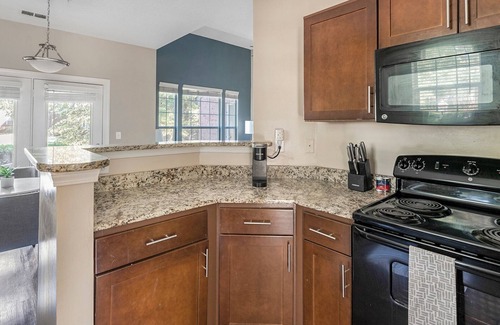 Germantown Apartamento | Landing | Stunning 3BD, Gym, Pool