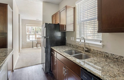 Germantown Apartamento | Landing | Stunning 3BD, Gym, Pool
