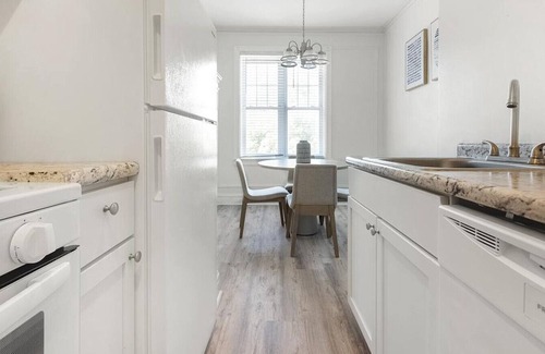 DeBaliviere Place Apartamento | Landing at 275 on the Park - Congress - 2 Bedrooms in De Baliviere Place