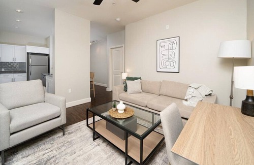 Mission Viejo Apartamento | Landing at Adagio on the Green - 2 Bedrooms in Downtown Mission Viejo