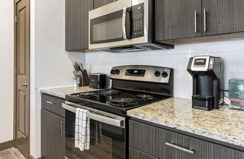 Middletown Apartamento | Landing at Century Belmont Station - 1 Bedroom in Middletown