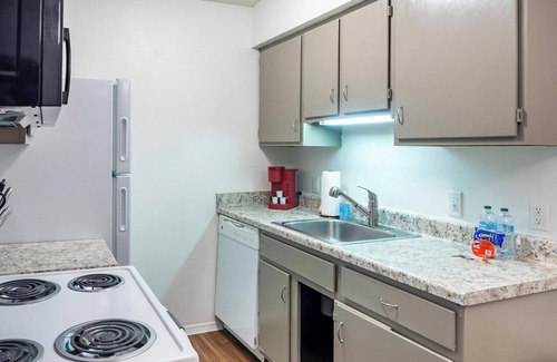 South Tulsa Apartamento | Landing at Echo Trail Apartments - 2 Bedrooms i...