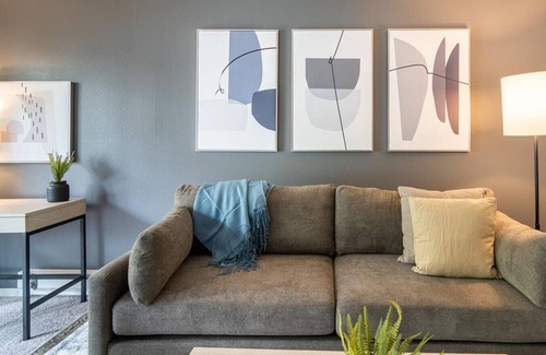 Northgate Apartamento | Landing at Galleria - 1 Bedroom in Northwest Seattle
