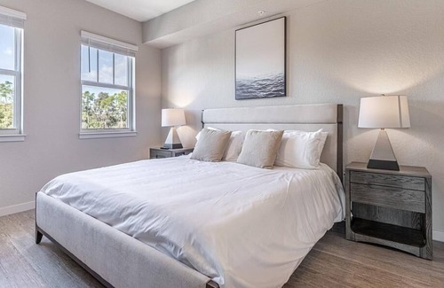 Biggar Apartamento | Landing at Legacy Gateway Apartments - 2 Bedrooms in Downtown Fort Myers