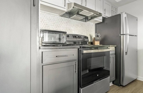 Winston - Salem Apartamento | Landing at Northcliffe Forest - Studio in North...